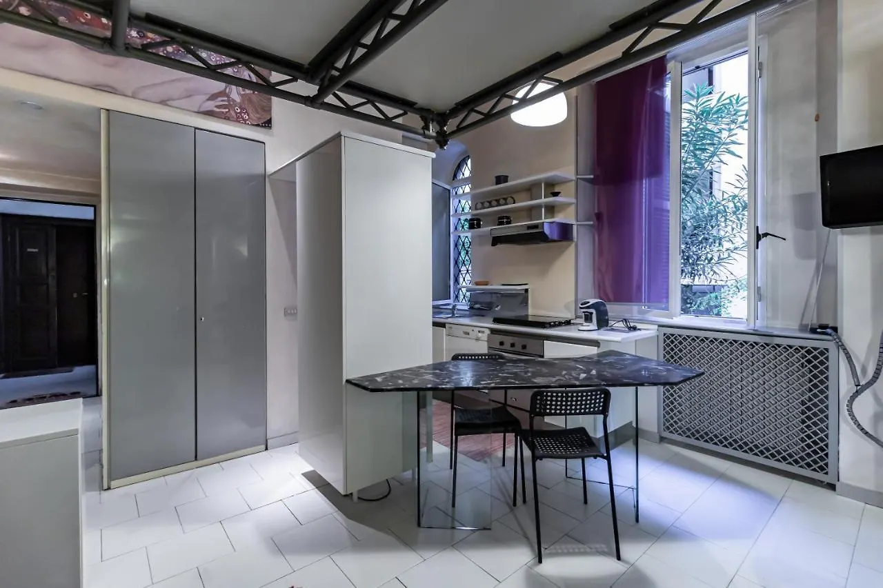 Susi'S House, Milano Via Pinaroli - By Host4U Διαμέρισμα