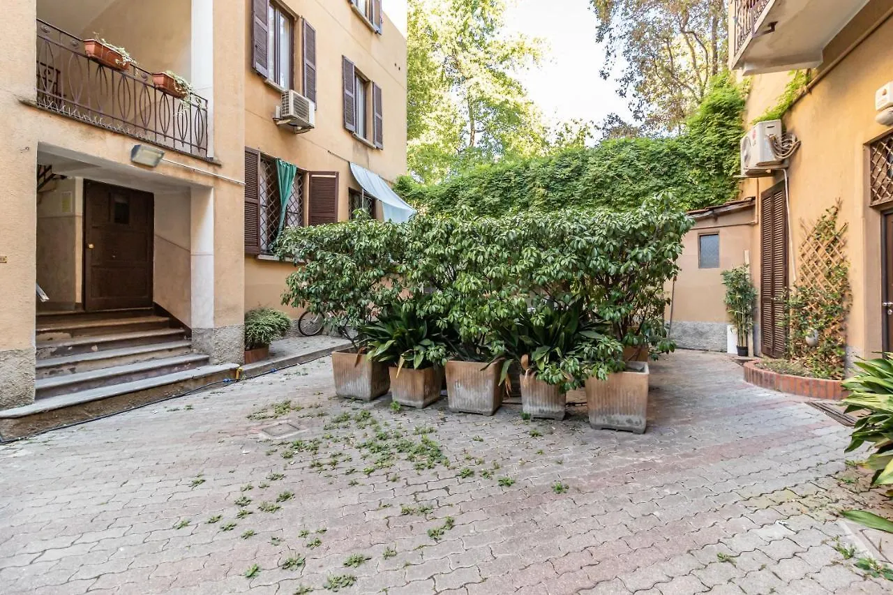 Susi'S House, Milano Via Pinaroli - By Host4U Διαμέρισμα Ιταλία
