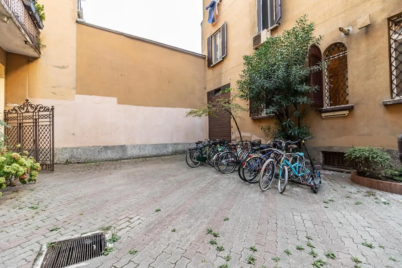 Susi'S House, Milano Via Pinaroli - By Host4U Διαμέρισμα